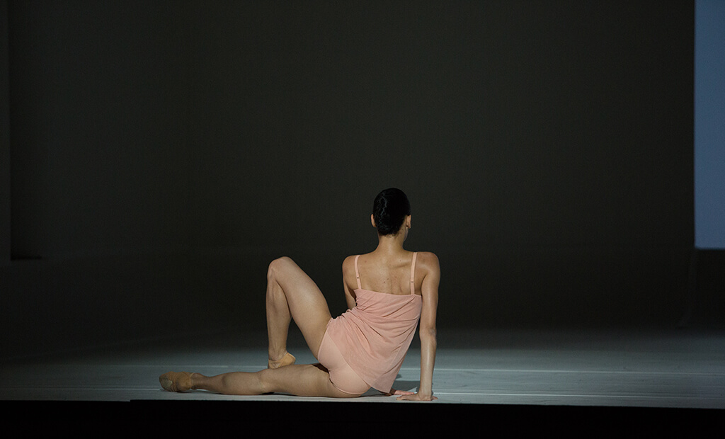 Mayara Pineiro in Chroma | Photo: Alexander Iziliaev