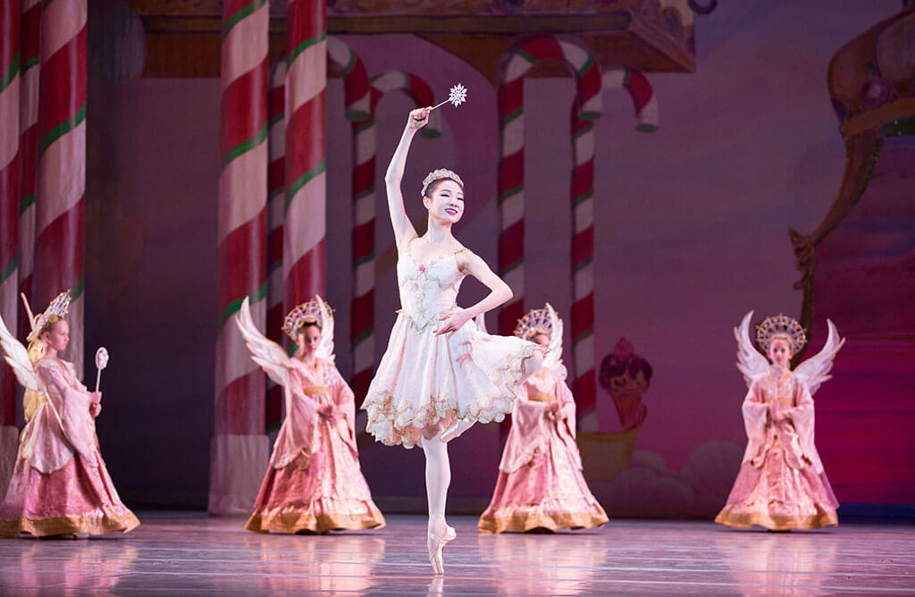 So Jung Shin and artists of Philadelphia Ballet | Photo: Alexander Iziliaev