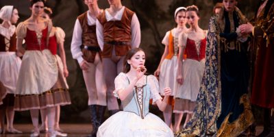Oksana Maslova and Artists of Philadelphia Ballet | Photo: Alexander Iziliaev