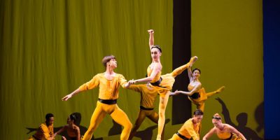 Artists of Philadelphia Ballet in Jeu de Cartes | Photo: Alexander Iziliaev